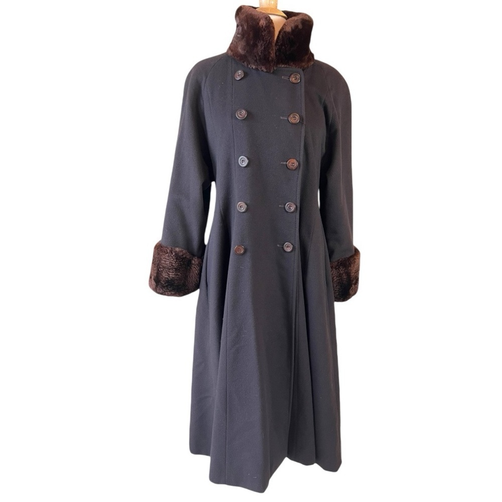 Vintage 80’s Searle 100% Cashmere Swing Coat w/Sheared Beaver Fur Collar & Cuffs